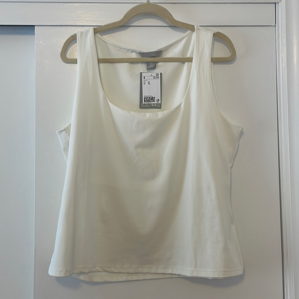 H&M White Scoop Neck Tank XL